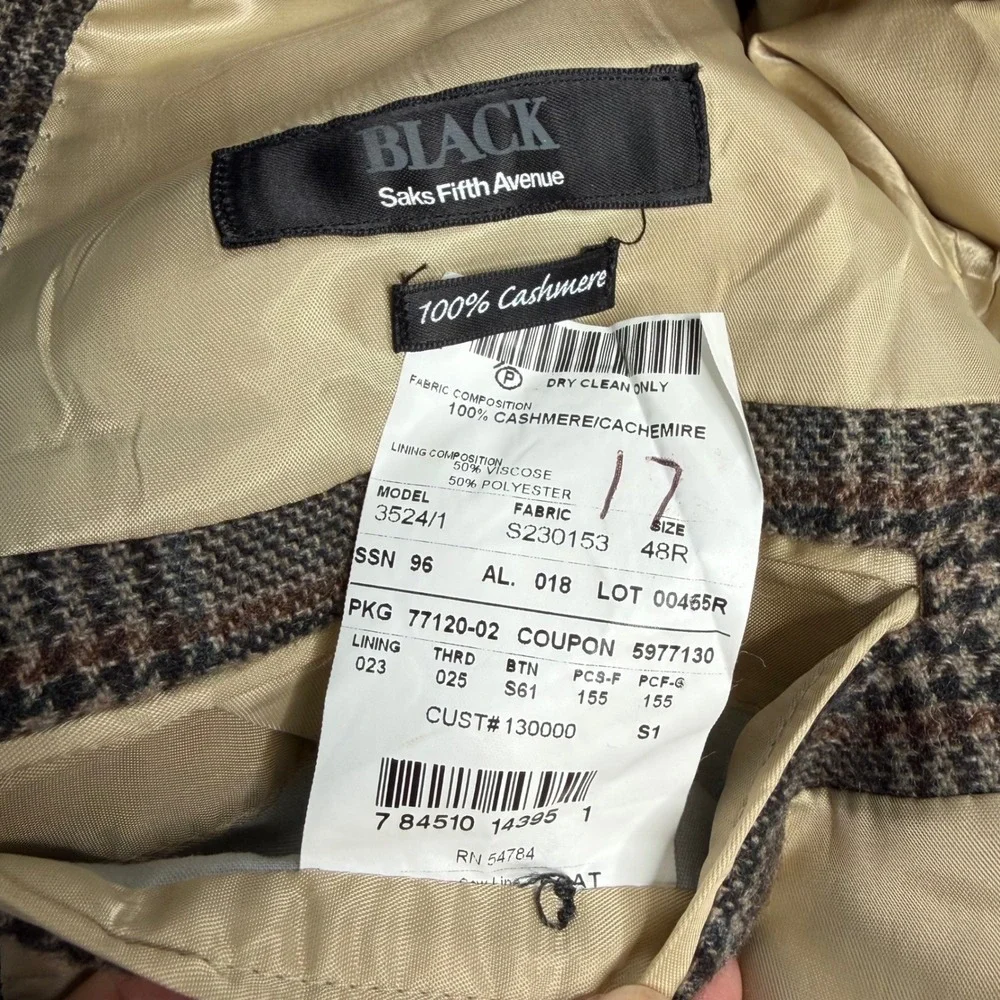 Saks Fifth Avenue Black Label 100% Cashmere Plaid Blazer Brown 48R Sport Coat